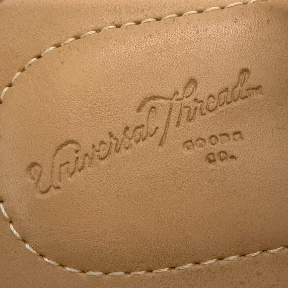 Universal Thread Strappy Sandals | Size 9 - Picture 4 of 4